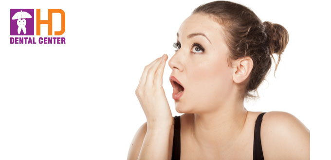 LÀM RĂNG SỨ CÓ GÂY HÔI MIỆNG KHÔNG?