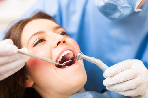 Lựa chọn dịch vụ cấy ghép răng implant tốt nhất